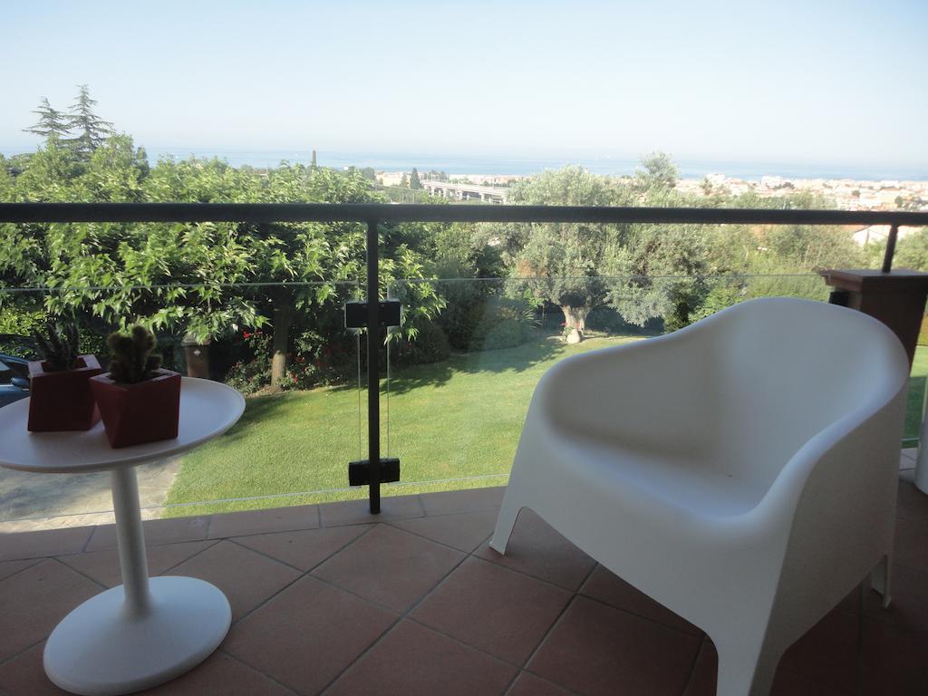 Villa Zagara Luxury Bed And Breakfast Πεσκάρα Δωμάτιο φωτογραφία